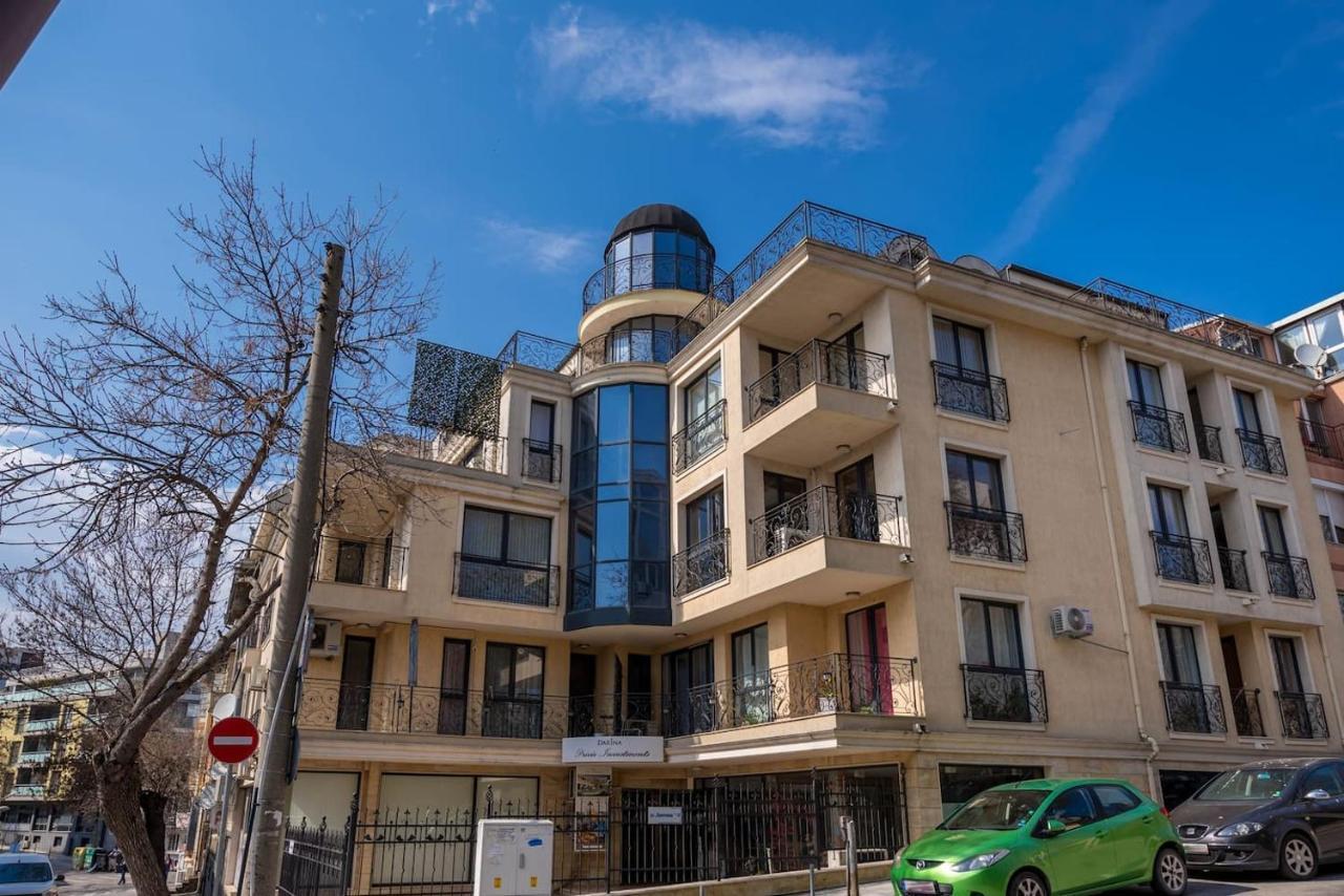 Minimalistic 1Br Flat With A Parking Spot Apartamento Varna Exterior foto